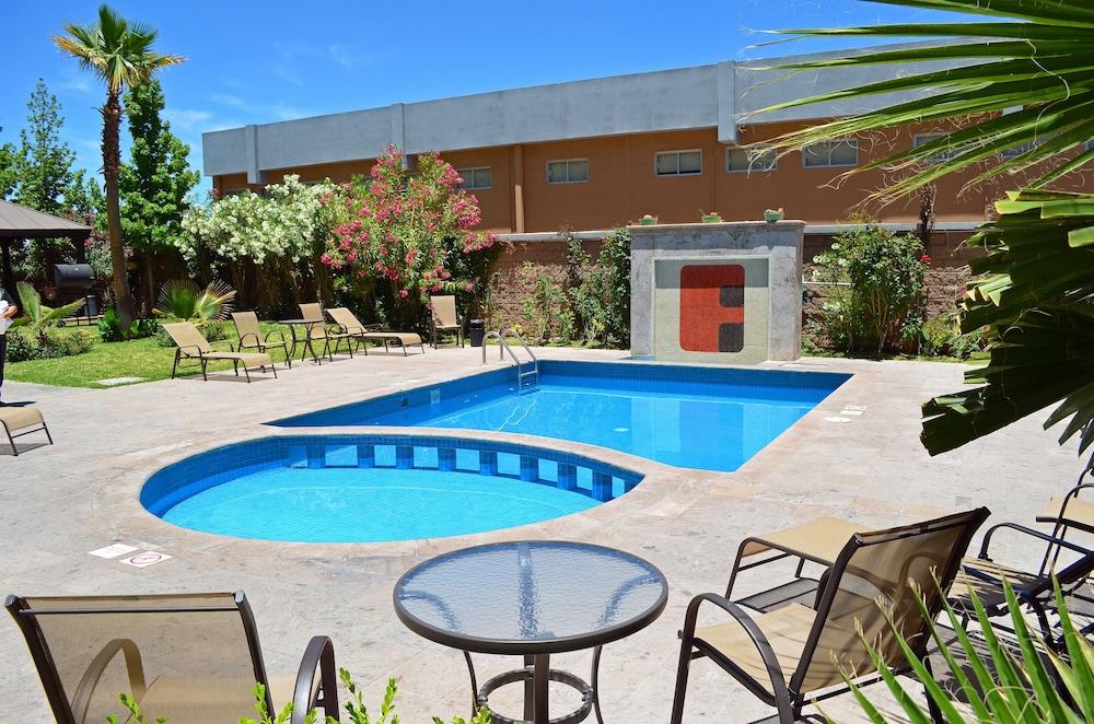 Fiesta Inn Nogales Nogales  Eksteriør bilde