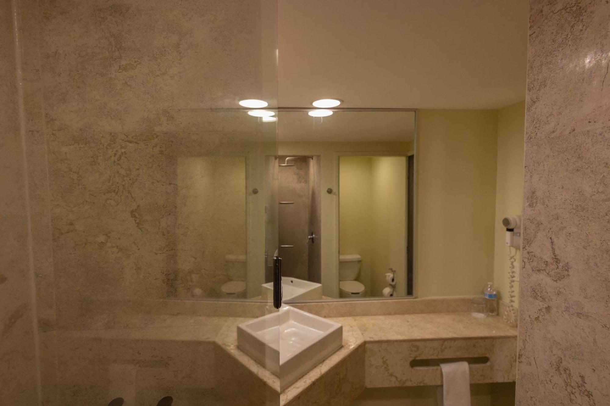 Fiesta Inn Nogales Nogales  Eksteriør bilde