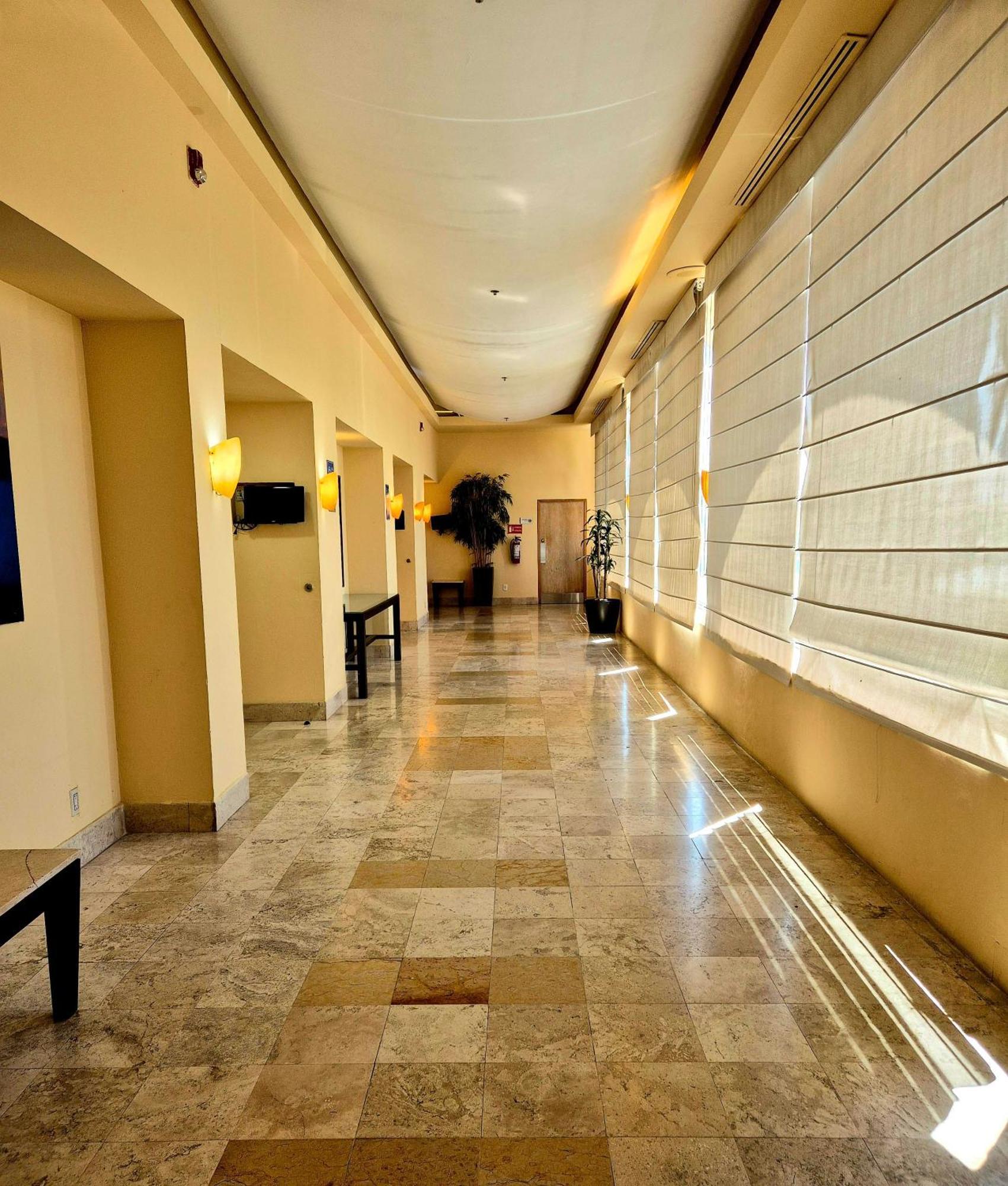 Fiesta Inn Nogales Nogales  Eksteriør bilde